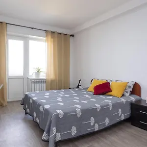 https://comfortnaya-svetlaya-apartments-in-metro-na-oboloni.hotels-of-kiev.com